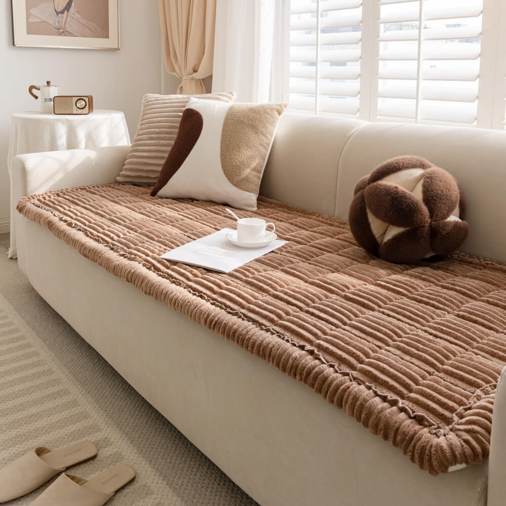 Plush Pet Sofa Protector | Comfortable, Grip & Machine Washable