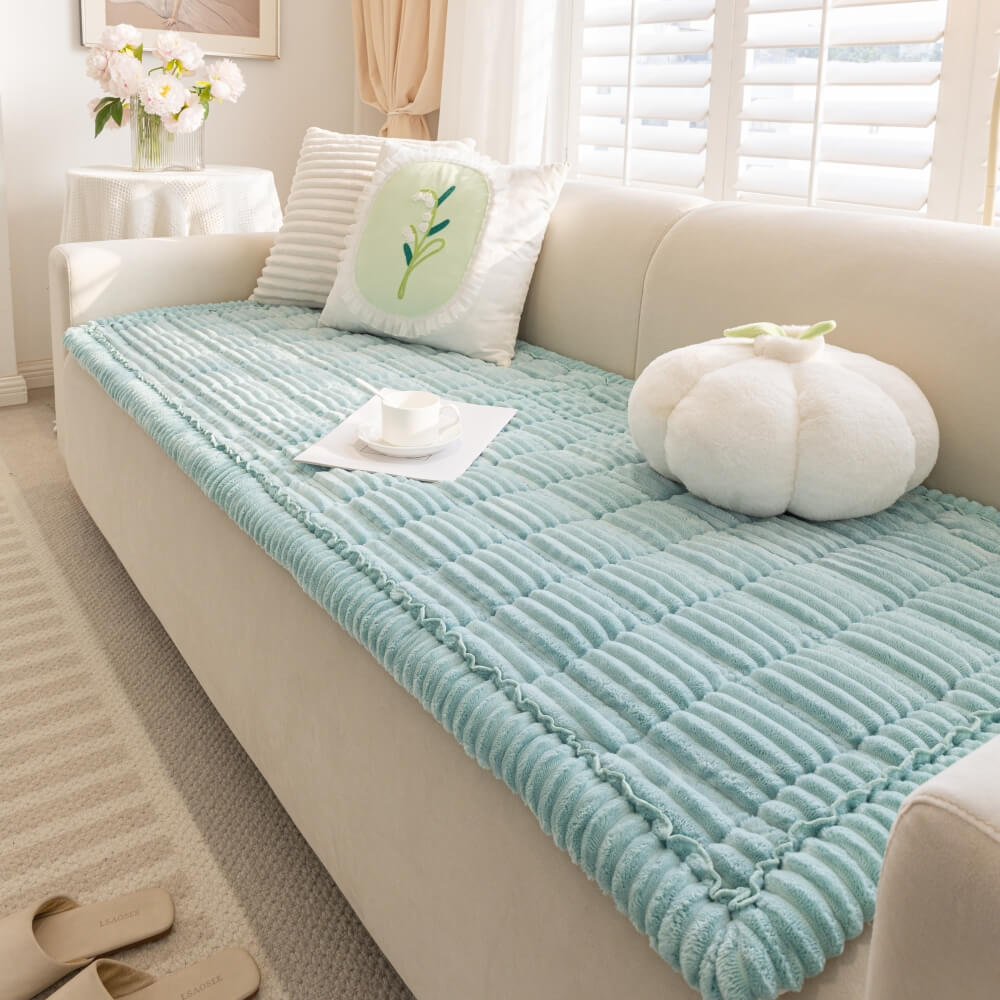 Plush Pet Sofa Protector | Comfortable, Grip & Machine Washable