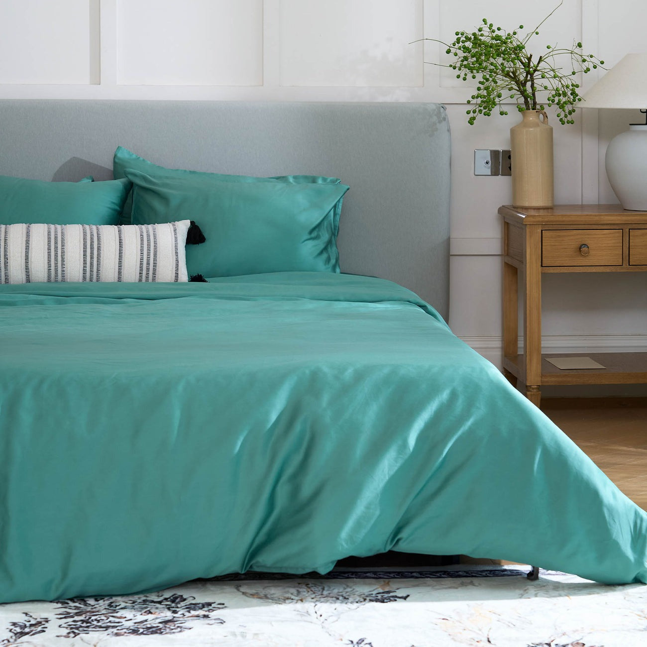 Hypoallergenic Bamboo Bed Sheets Pet Hair Resistant